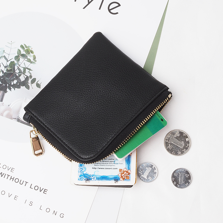 黑(hēi)色最小(xiǎo)卵石皮革拉鏈零錢(qián)包