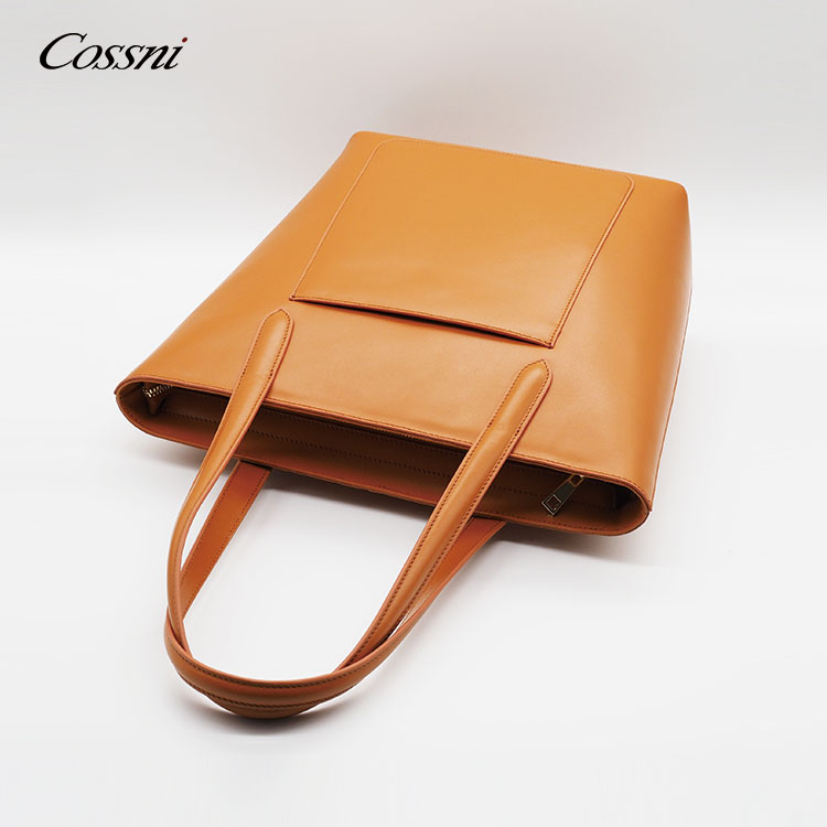 2021新款時(shí)尚定制(zhì)印花(huā)作(zuò)品大(dà)号實用(yòng)女(nǚ)士純色真皮手提袋